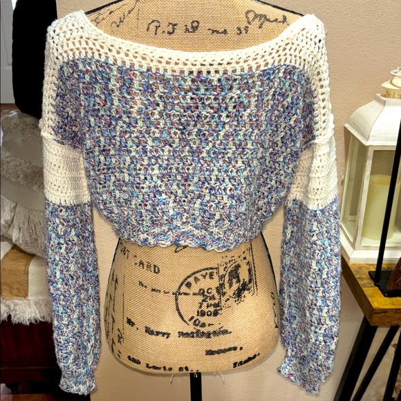 Multicolor Knit Cropped Sweater - Picture 4 of 4